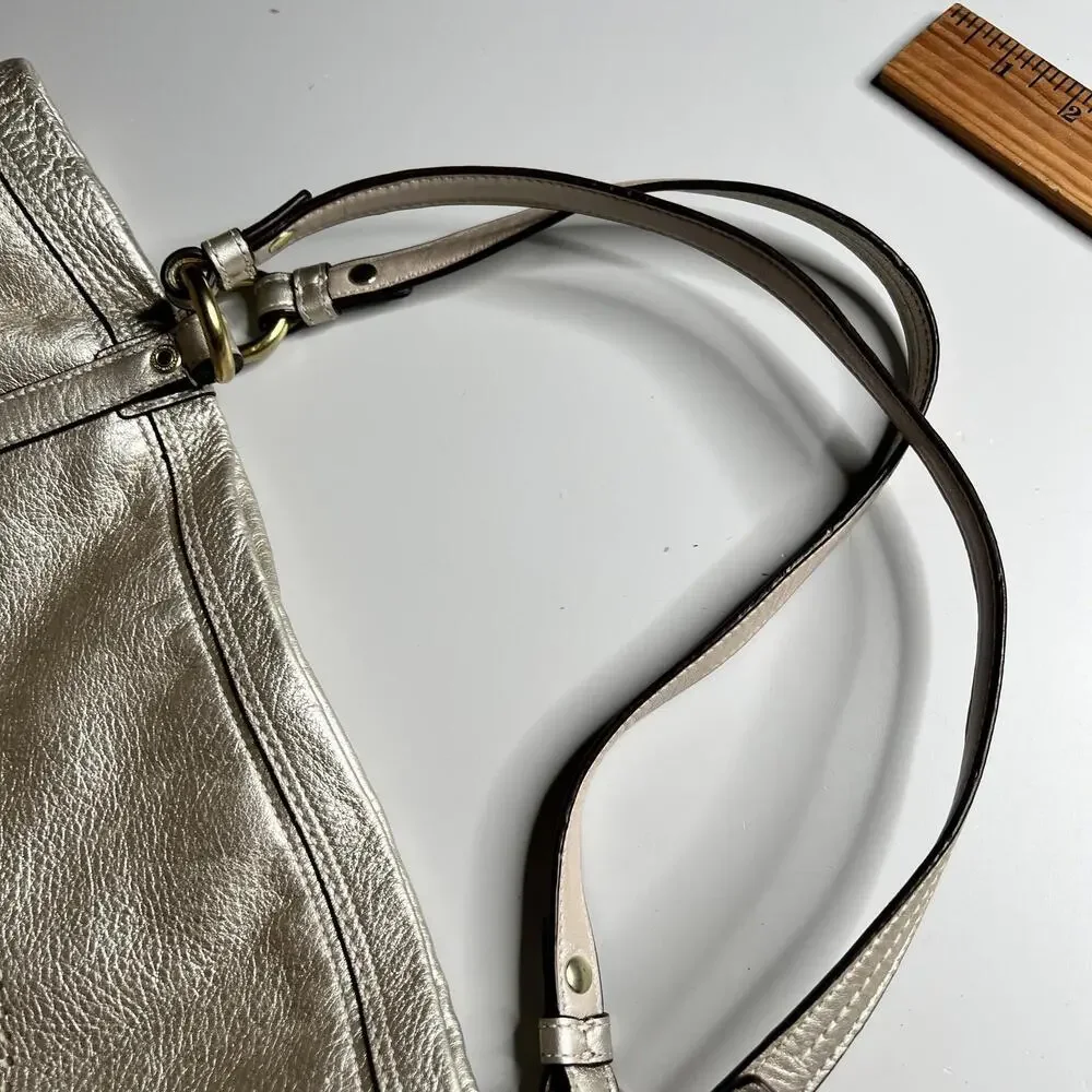 Coach Tote Bag‎ Womens Large Gold Metallic Leather Shoulder Pink Lining 17024